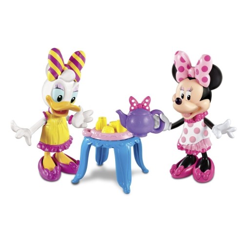 Подружки в бутике Fisher Price